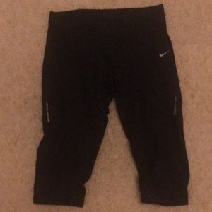 Nike 3/4 length workout pants